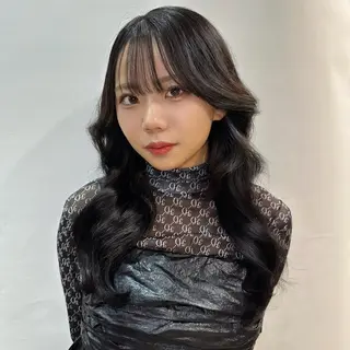 ロング カラー 柔らかいbeige ¦韓国¦🩰マユ🩰のヘアスタイル