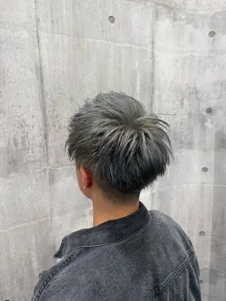 ショート メンズ EARTH 山﨑龍馬のヘアスタイル