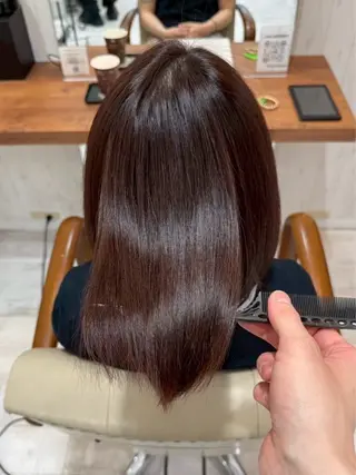 ロング カラー 石坂 紗彩のヘアスタイル