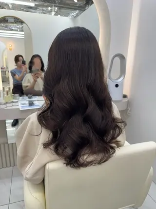 ミディアム カラー パーマ コテマキパーマ/ ayaka☁️のヘアスタイル