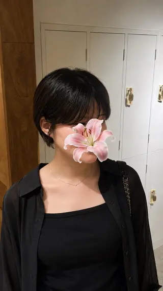 ショート 山根 里緒のヘアスタイル