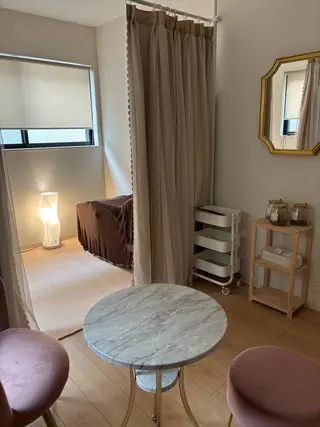 西森 桃果のエステ・リラクイメージ