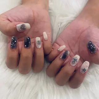 ネイル Tinaネイル 難波のネイルデザイン