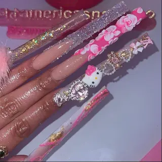 ネイル XIINHNAIL 船橋店 馬詰ちゃんのネイルデザイン