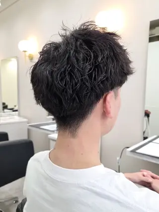 ショート メンズ パーマ 桐島 令奈のヘアスタイル