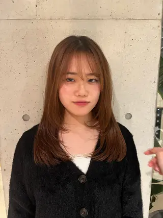 ロング 菅野 紗弥のヘアスタイル