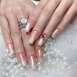 ネイル M🌷nail 長さだし専門店のネイルデザイン