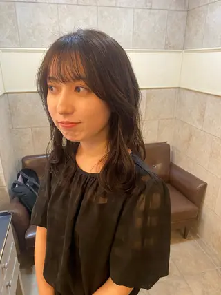 カラー 恩田 美波のヘアスタイル