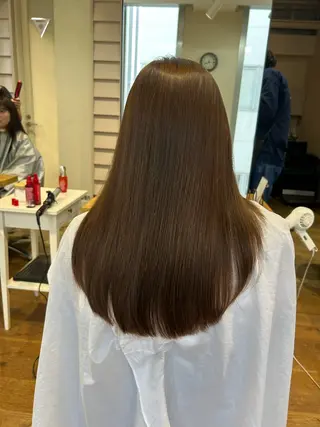 セミロング カラー 、 、のヘアスタイル