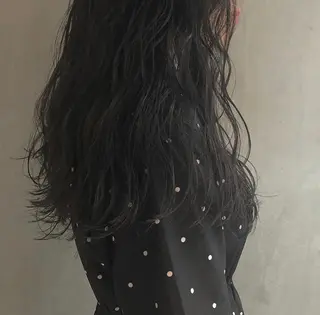 ロング カラー yajima Moemiのヘアスタイル