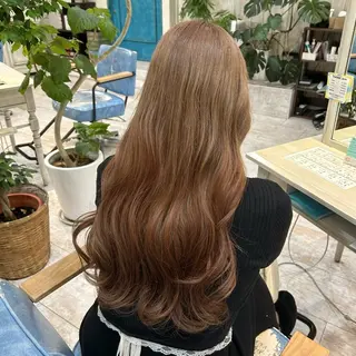 ロング カラー 🫧透け感⋆艶髪💎 山口アヤカのヘアスタイル