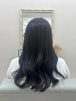 ロング 女性専門サロン luna【moka】のヘアスタイル