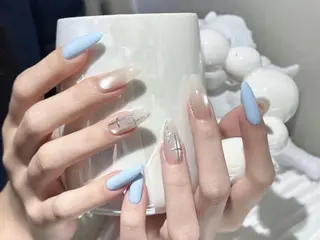 ネイル Luna ✨のネイルデザイン
