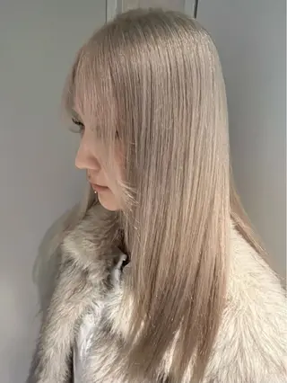 ロング DEAN JECYのヘアスタイル