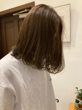 ミディアム 金子 歩実のヘアスタイル