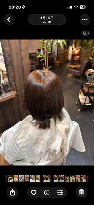 カラー 秋本 由愛のヘアスタイル
