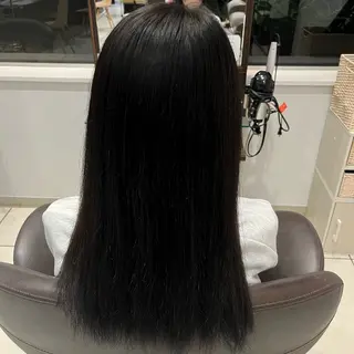 カラー 佐藤 花織のヘアスタイル