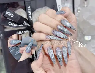 ネイル ✨Nailsalon Vi+✨のネイルデザイン