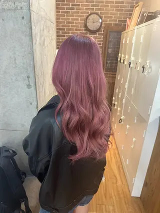 ロング カラー 渡邊 理央のヘアスタイル