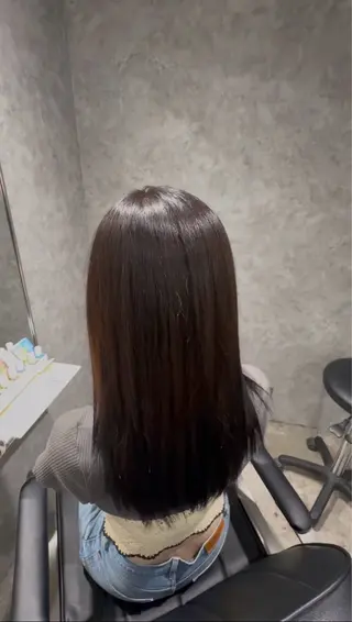 セミロング ブリーチ/ダブルカラ ー/モデル募集中🌿のヘアスタイル