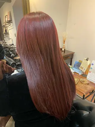 ロング カラー ホシヤ ナオのヘアスタイル