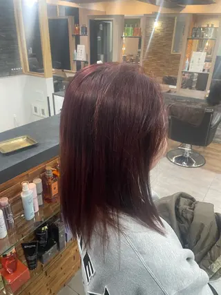 ミディアム RIEブリーチ& エクステ特化型のヘアスタイル