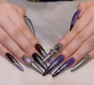 ネイル lucky nail 歌舞伎町のネイルデザイン