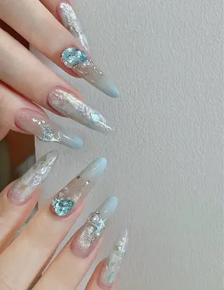 ネイル D-BEAUTY Nailsalonのネイルデザイン