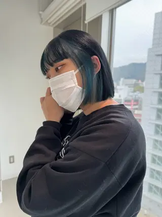 ショート カラー 店長 MANAMI 艶カラー／骨格ボブのヘアスタイル