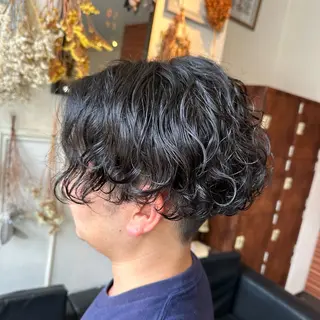ショート パーマ メンズ 💜推しインナー カラー/菊池柊真💜のヘアスタイル