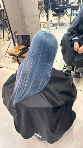 ロング カラー KAEDE🌺Wカ ラー/ホワイトカラーのヘアスタイル