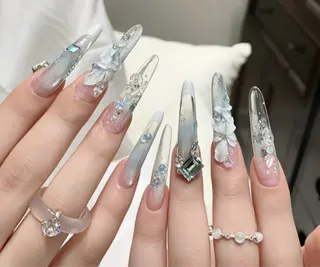 ネイル D-BEAUTY Nailsalonのネイルデザイン