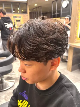 メンズ 🪽直毛男子の救世主 🪽フェザーパーマのヘアスタイル