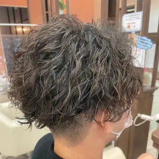 ショート パーマ メンズ 大澤 裕貴 【メンズカット】のヘアスタイル