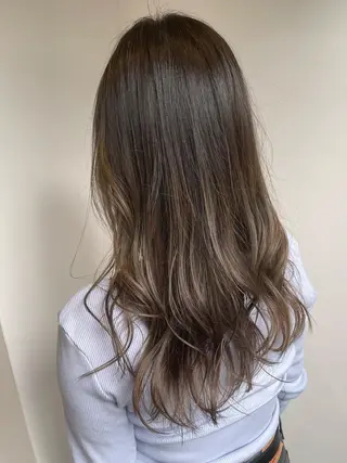 セミロング カラー &SONS 小林亨のヘアスタイル