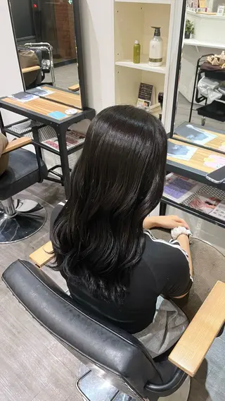 セミロング カラー cocotteひな /カラーモデル🌼のヘアスタイル