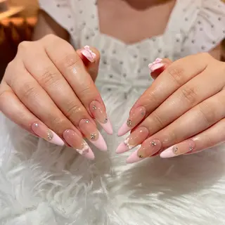 ネイル Anmi Nail 新宿のネイルデザイン