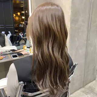 セミロング カラー 透明感カラー🌿 グレージュ🐺陽介のヘアスタイル