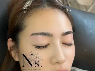アイブロウ Ns.nail& eyebrow南瑠華のマツエク・マツパデザイン