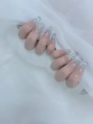 ネイル ESPOIR Ｎのネイルデザイン