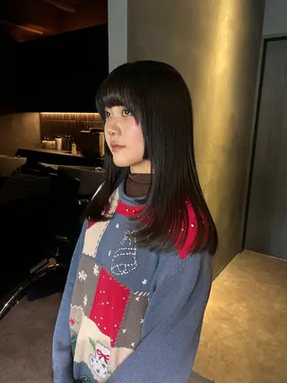 セミロング 山本 夏樹のヘアスタイル