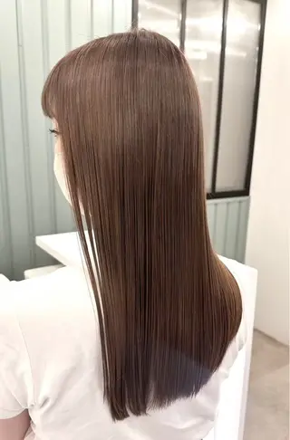 カラー 土井 凜華のヘアスタイル