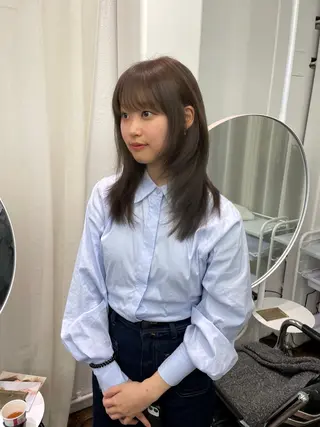 ミディアム カラー レイヤーカット🎀 kanaのヘアスタイル