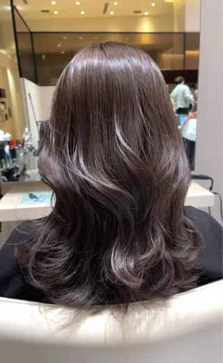 セミロング カラー k-two top stylist 林原のヘアスタイル