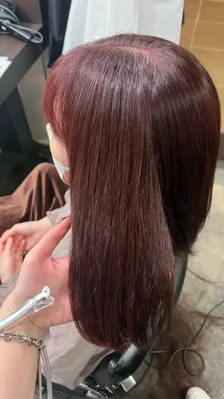 ミディアム 南草津/トレンドカラ ー/パーマ 西村美月のヘアスタイル