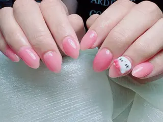 ネイル ユーシーネイルサロン 池田公園店のネイルデザイン