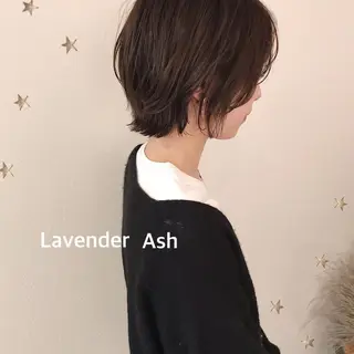 ショート カラー 市川 千夏のヘアスタイル