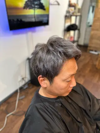 ショート カラー メンズ Luzir⭐︎ GEN⭐︎のヘアスタイル
