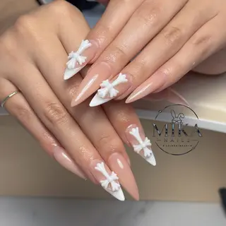 ネイル 🦊Genie🦊 Mika Nailsのネイルデザイン