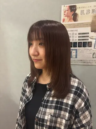 ミディアム RosierBleu 中山のヘアスタイル